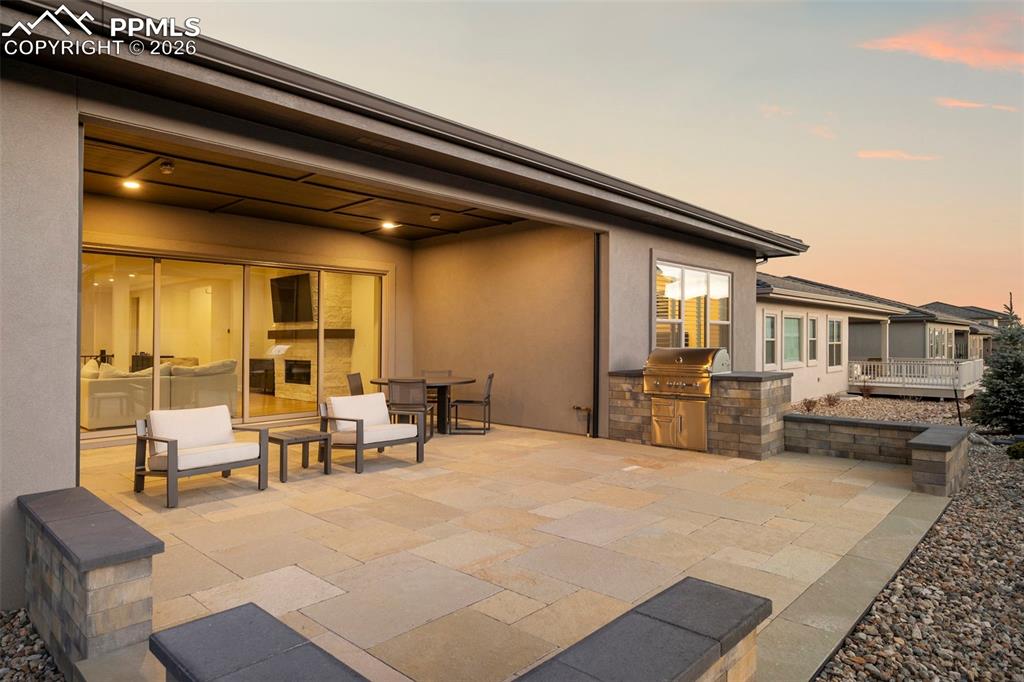 3474 Crest Hollow View