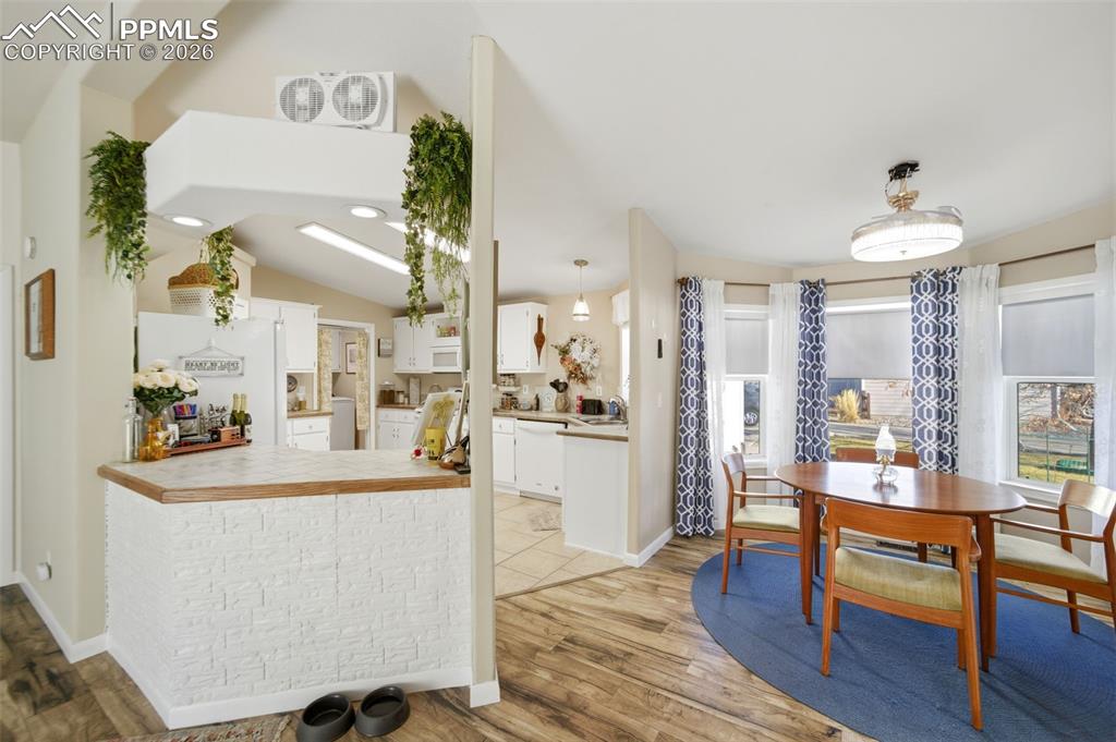 Open Inviting Layout