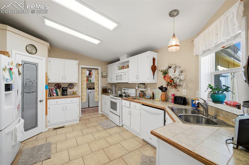 Bright Functional Kitchen