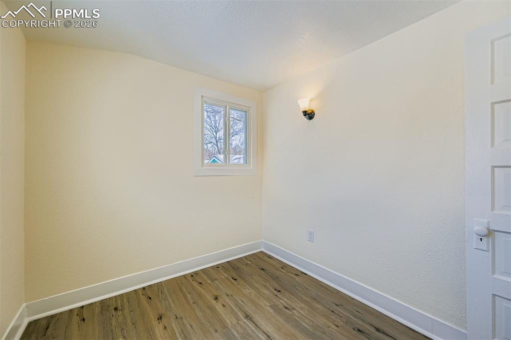 Second bedroom or home office