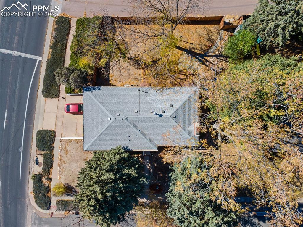Aerial view of property and surrounding area