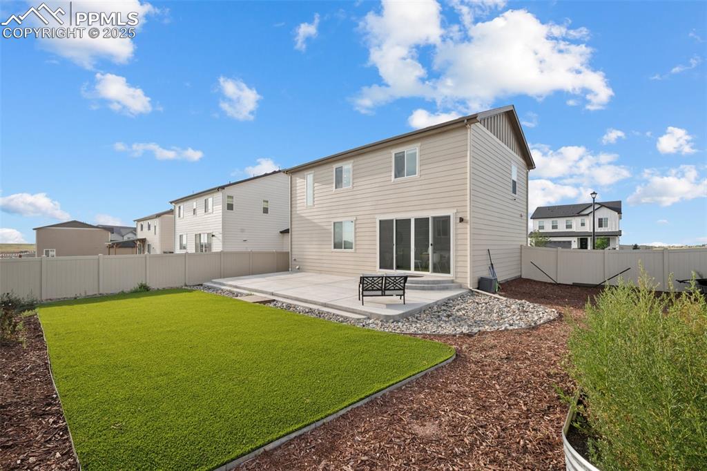 Rear view of property 