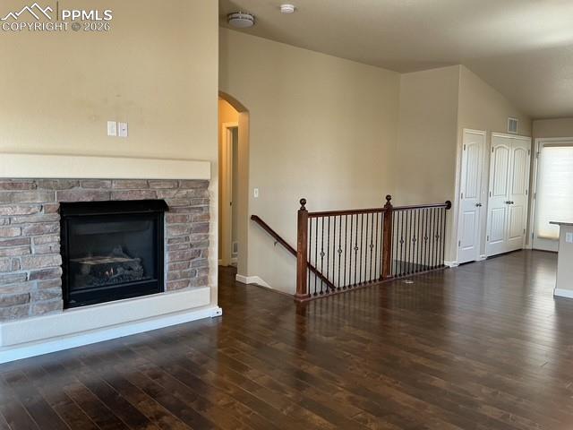 8127 Mockorange Heights photo 2