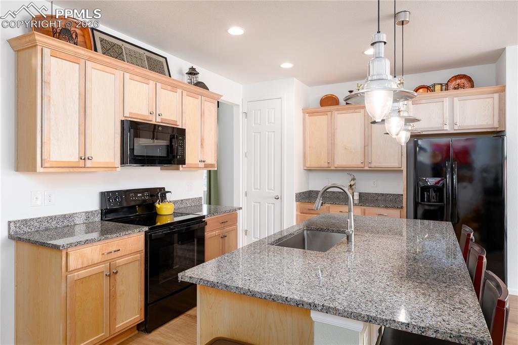 5090 Makalu Drive photo 2