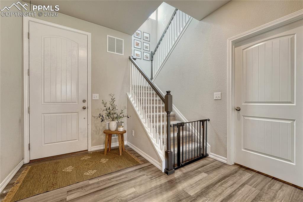 140 WILD GRASS Way photo 3