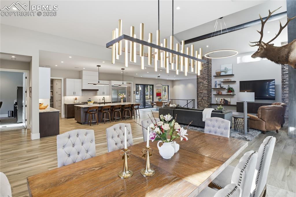 Room for Entertaining!