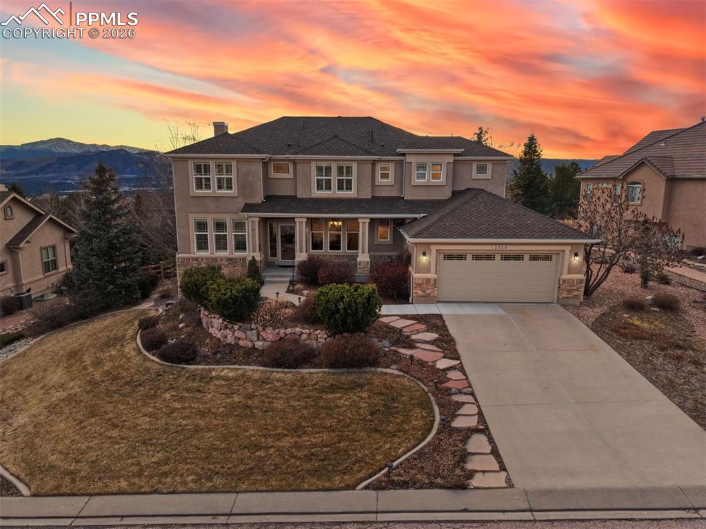 Beautifully landscaped 