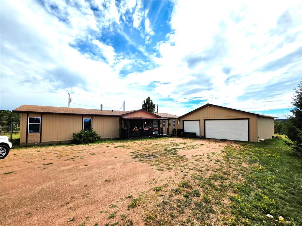 Nice level driveway with 3 car garage. Enjoy ease of pulling up straight to your front door when desired