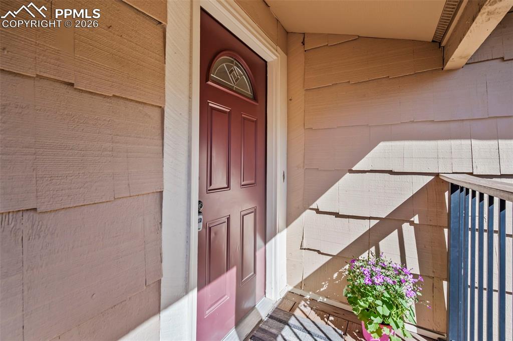 1682 Deer Creek Road photo 2