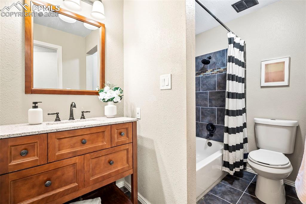 Additional bedrooms provide refined flexibility for guests, work, or creative pursuits