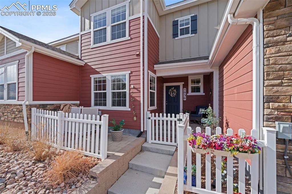 5030 Mountain Vista Heights photo 2