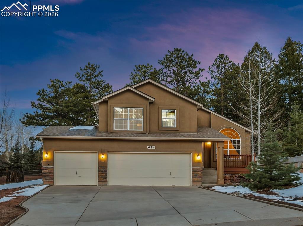 681 Misty Pines Circle