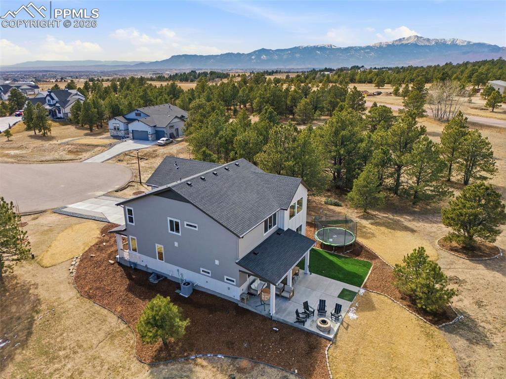 8608 Falcon Nest Court photo 3