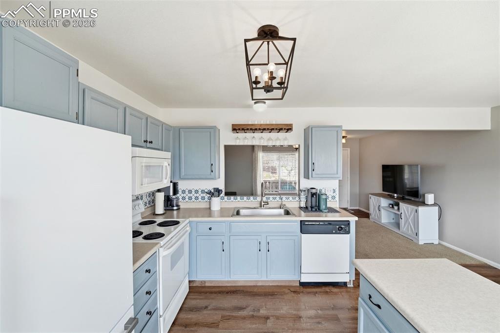 5436 Vermillion Bluffs Drive