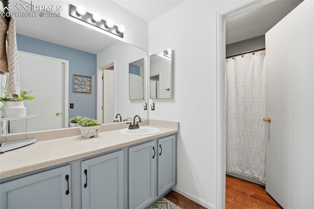 5436 Vermillion Bluffs Drive