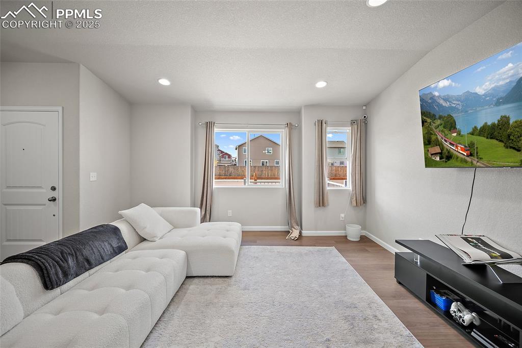 6241 Old Glory Drive photo 3