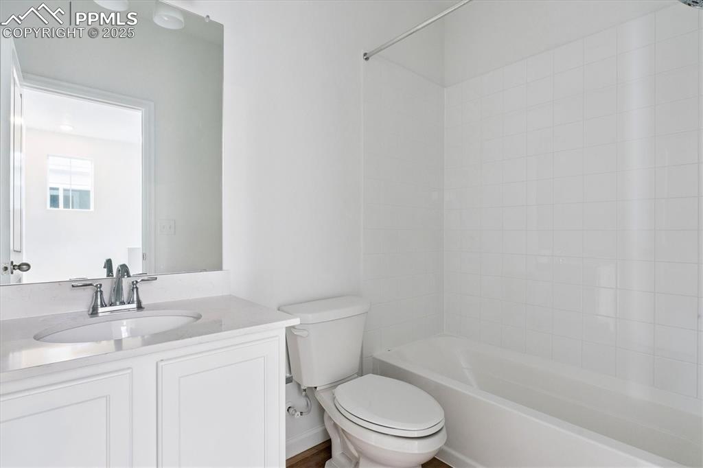 2444 Serviceberry Grove