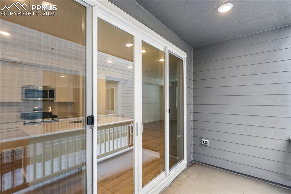 2444 Serviceberry Grove