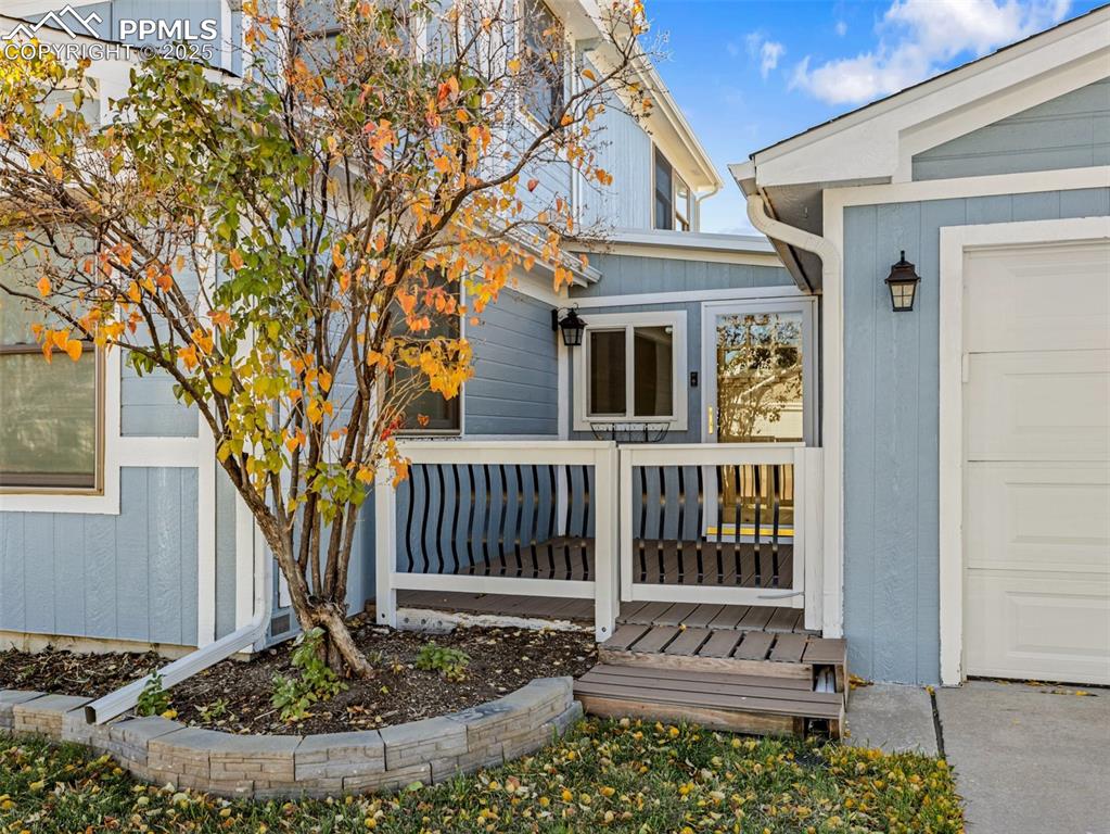 3265 Leoti Drive photo 2