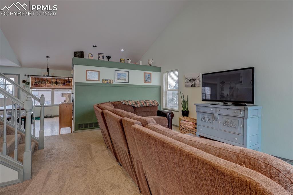 12680 Catch Pen Road photo 2