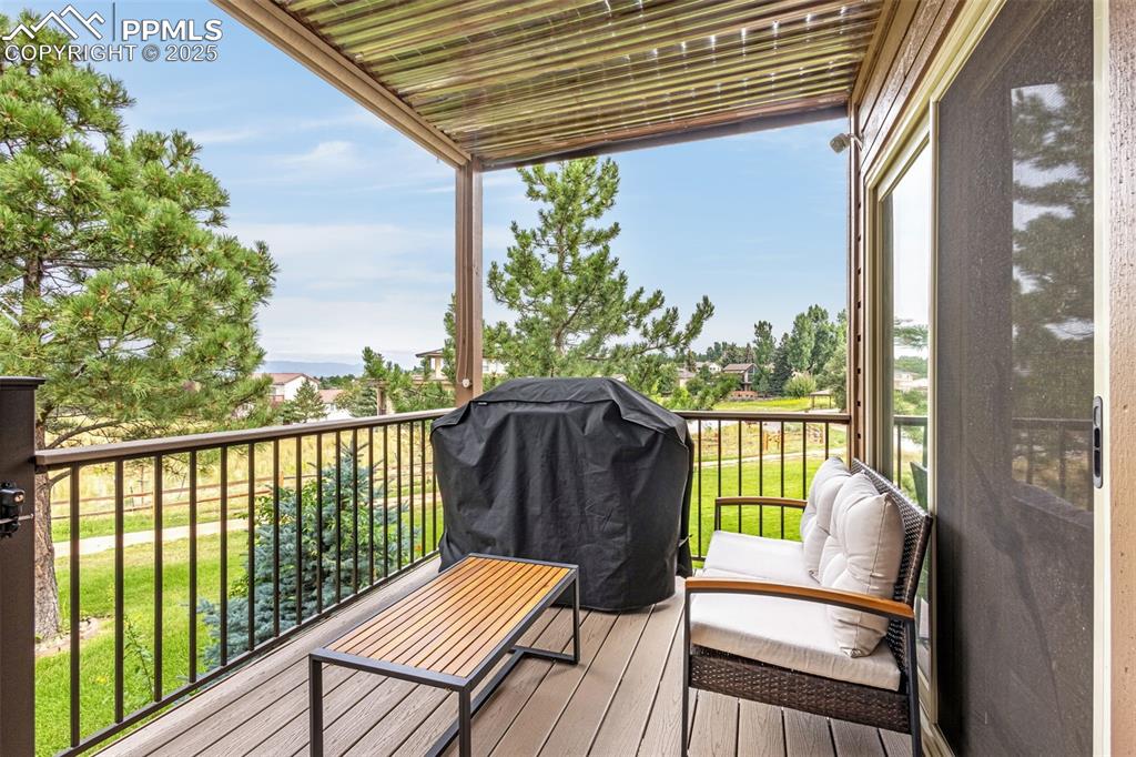 342 Mission Hill Way photo 2