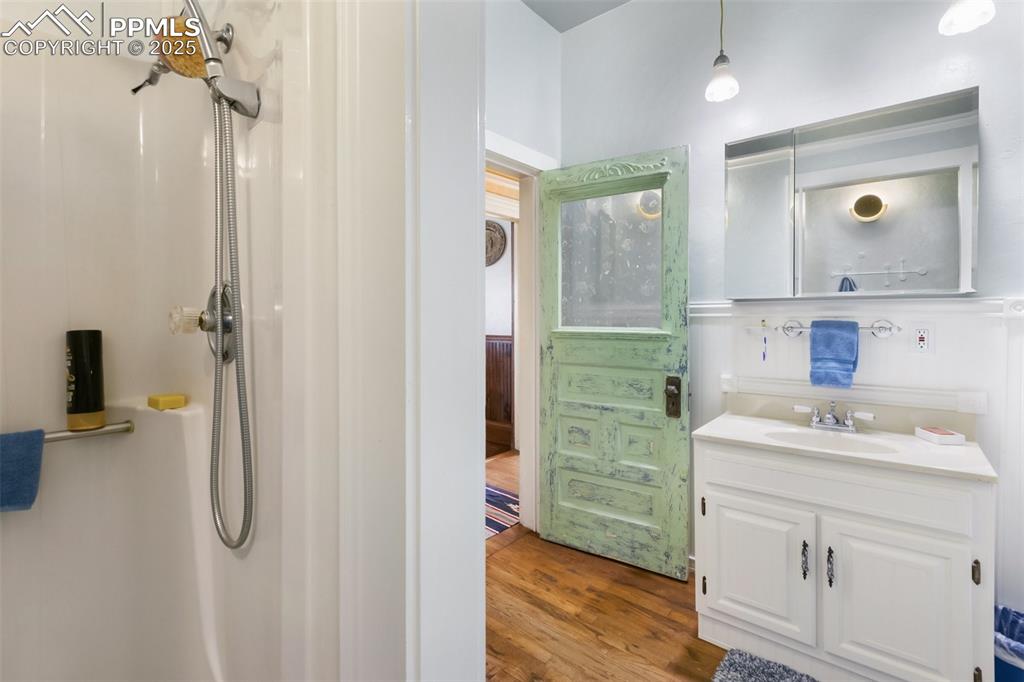 full bath, tub and shower are separate but both present