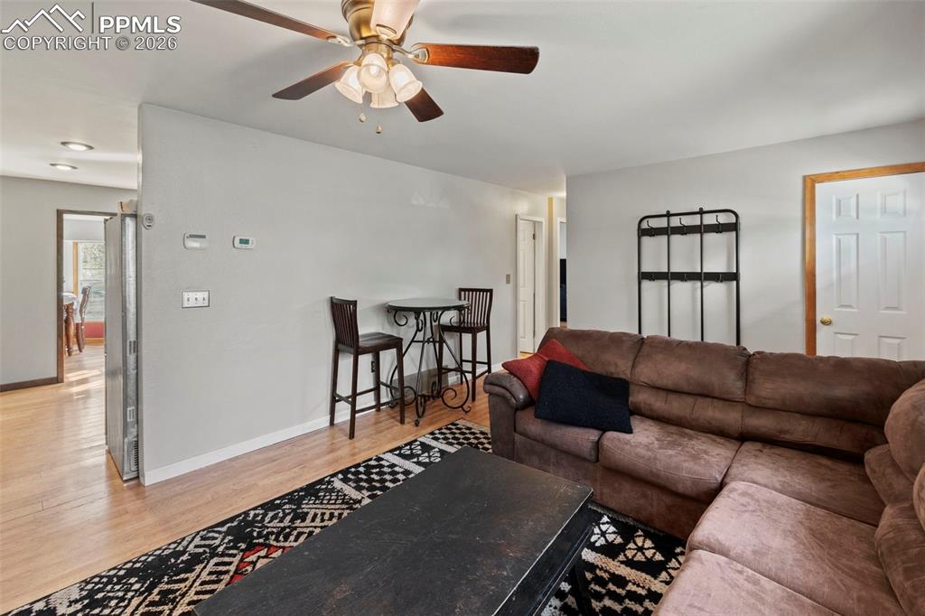 4872 S Splendid Circle photo 3