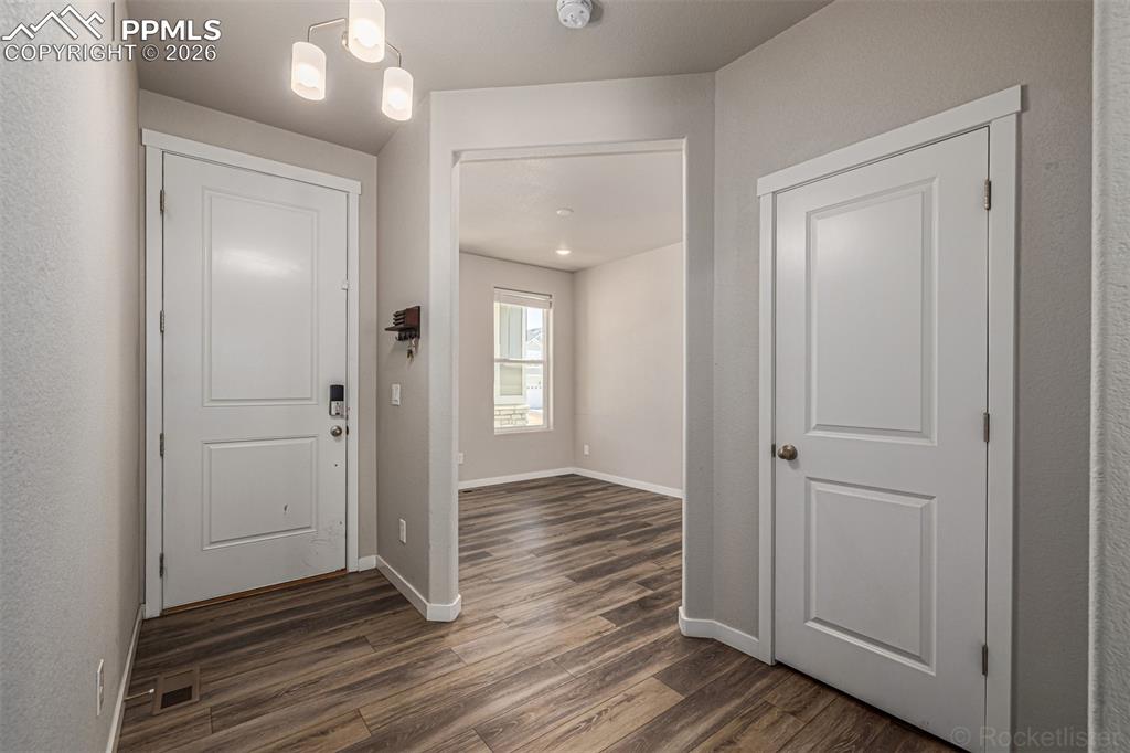 5344 Sunday Gulch Drive photo 3