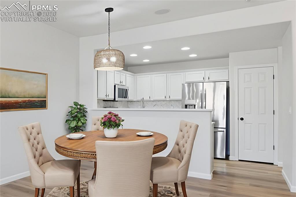 8760 Eckberg Heights photo 3