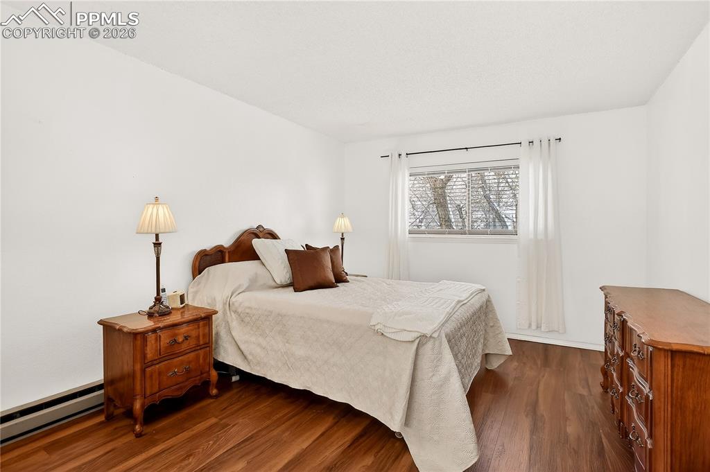 Bedroom 2 - upper level