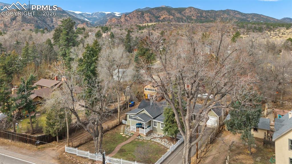 Just a few minutes walk from Cheyenne Canyon and Stratton Open Space--this is a highly desired and unique area!
