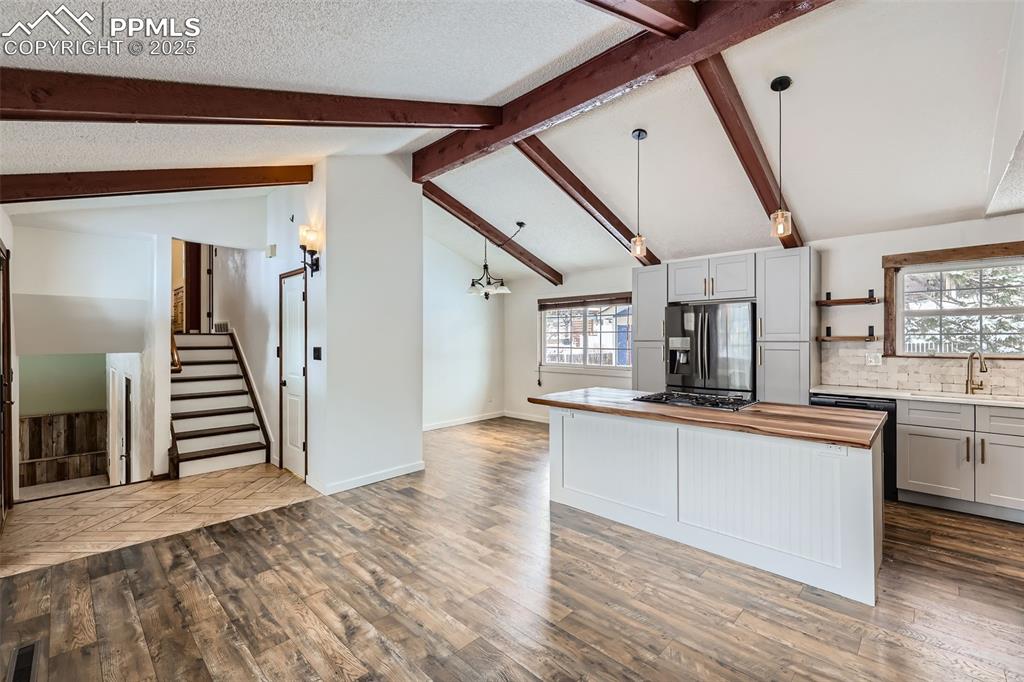 3124 Squaw Valley Drive photo 2