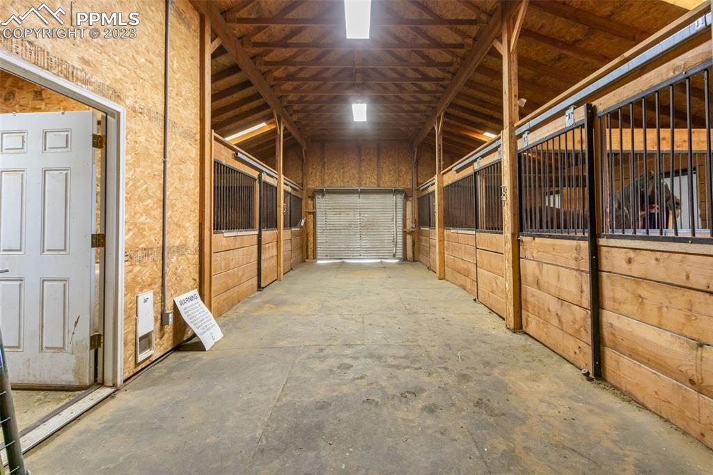 Barn with 5 stalls and tack room. 