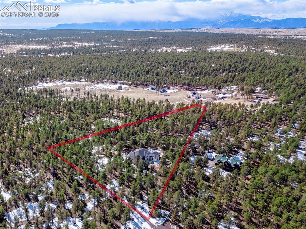 Property Lines are Approximate and not a survey.  