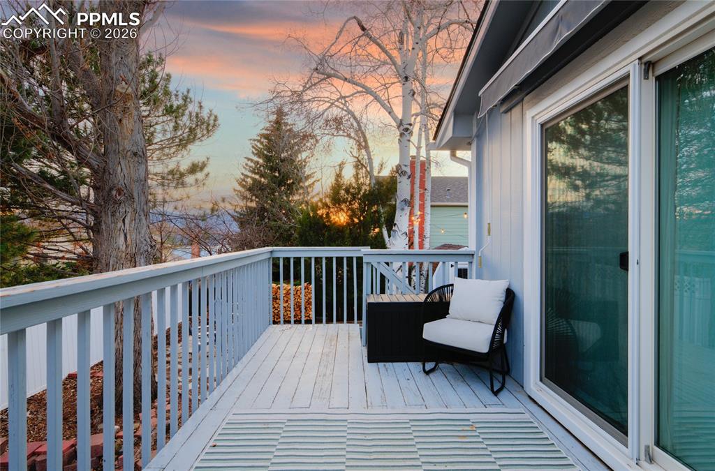 4997 Iron Horse Trail