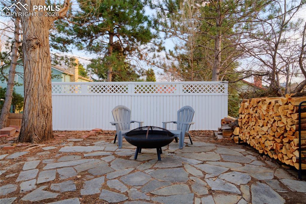 4997 Iron Horse Trail