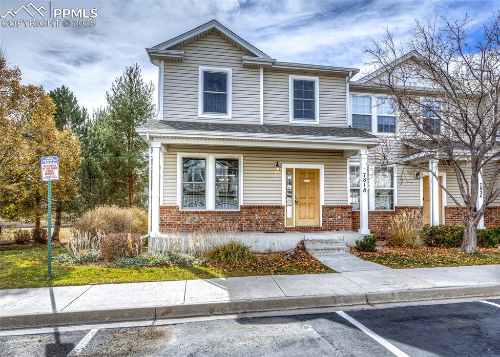 7818 Sandy Springs Point photo 2