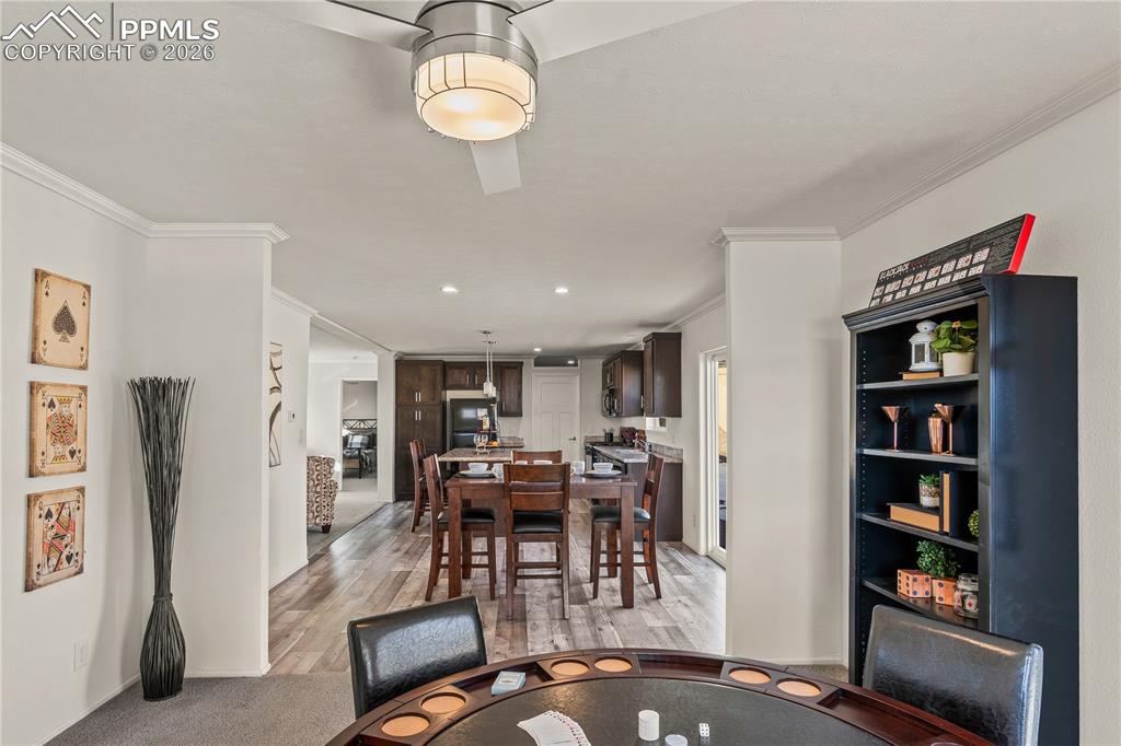 525 Carr Avenue photo 2