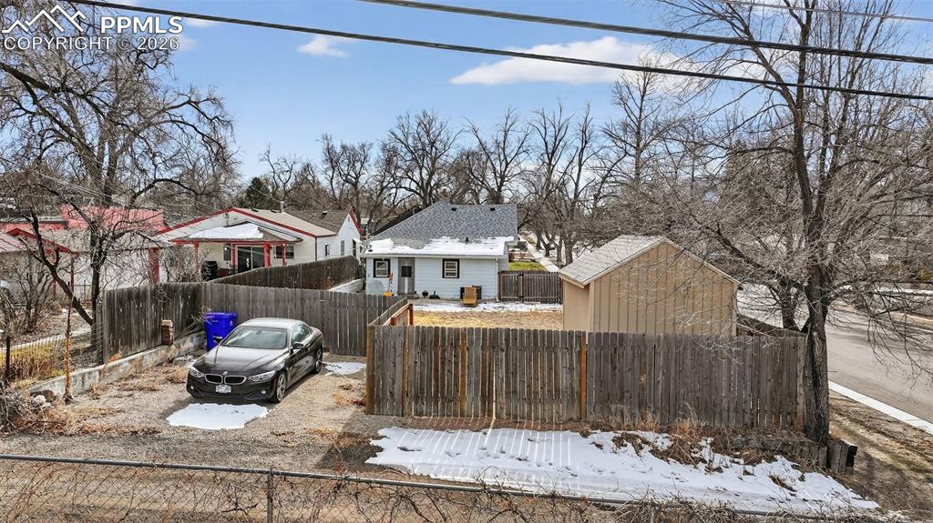 Off street parking, offers space for trailer or camper parking - alley access 