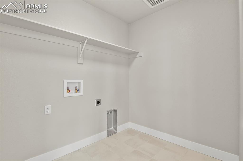 Convenient upper-level laundry