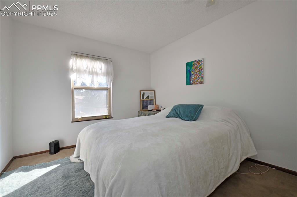 @nd Bedroom upper lvl