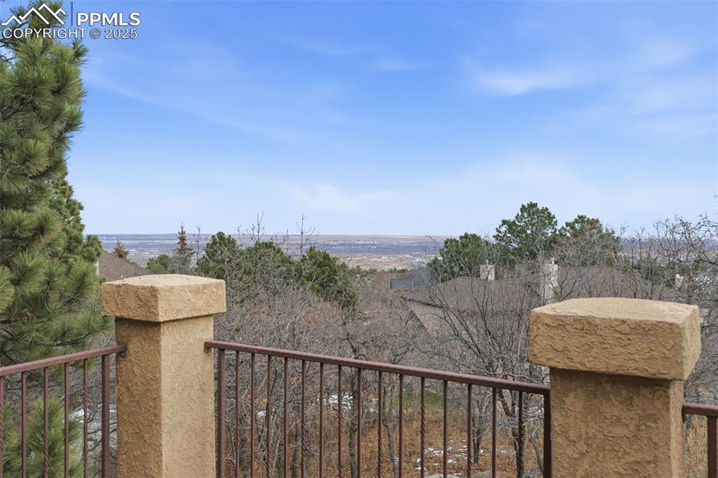 City view from rear of home