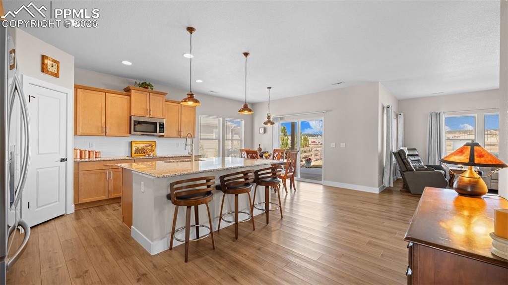 6758 Thimble Court photo 2