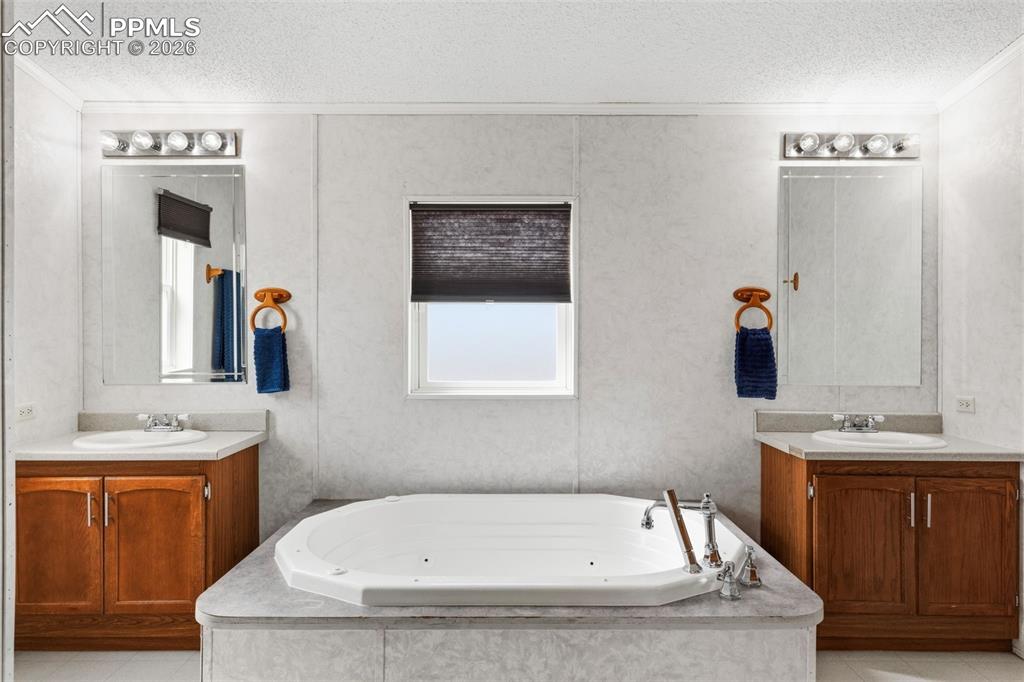 Five-Piece Master Bath