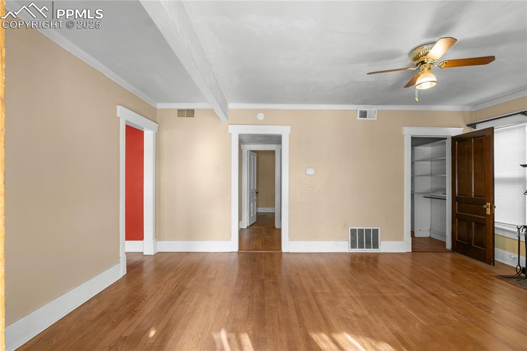 470 El Paso Boulevard photo 3