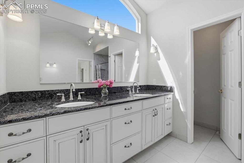 Gorgeous primary bathroom.