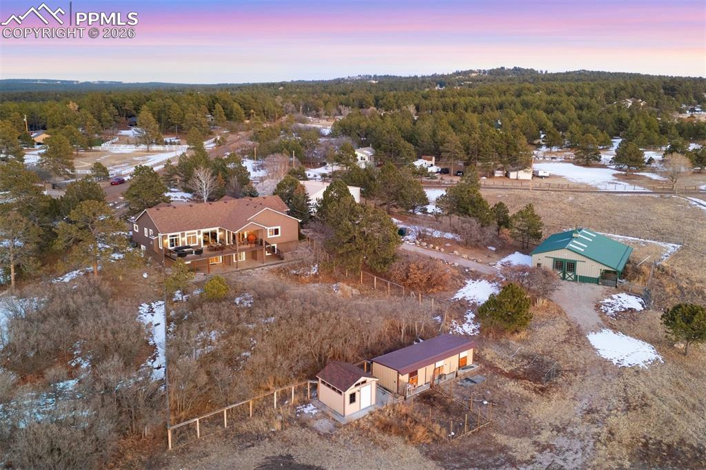 4255 Arrowhead Drive photo 2