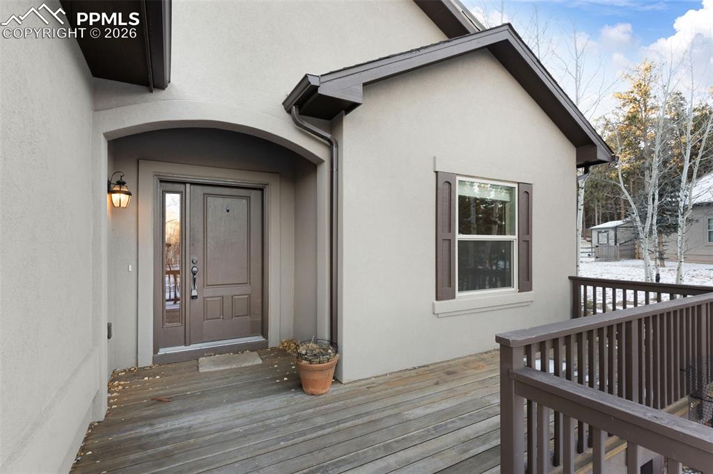 1157 Ptarmigan Drive photo 2