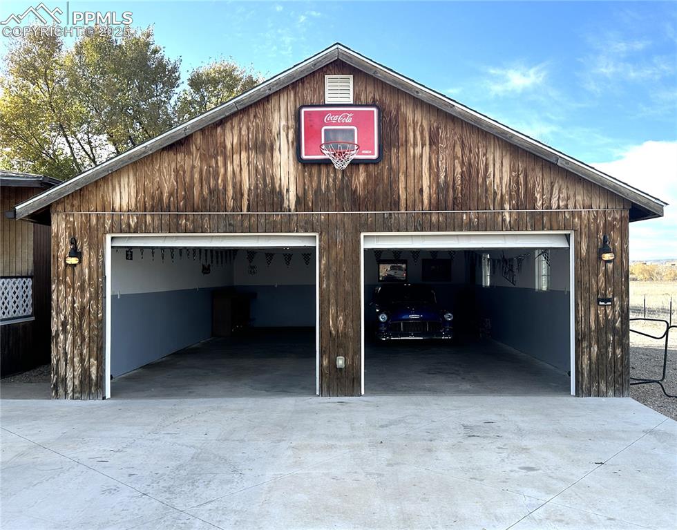 Garage