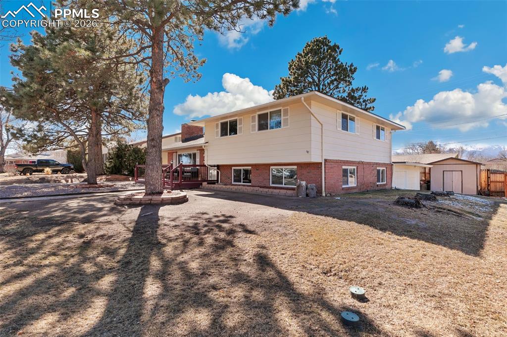 2122 Snyder Avenue photo 3